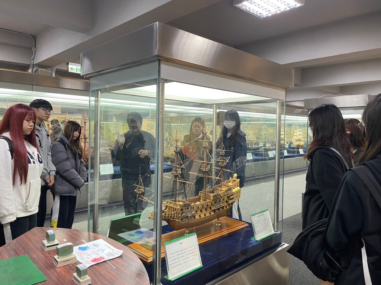 商管學院及文學院